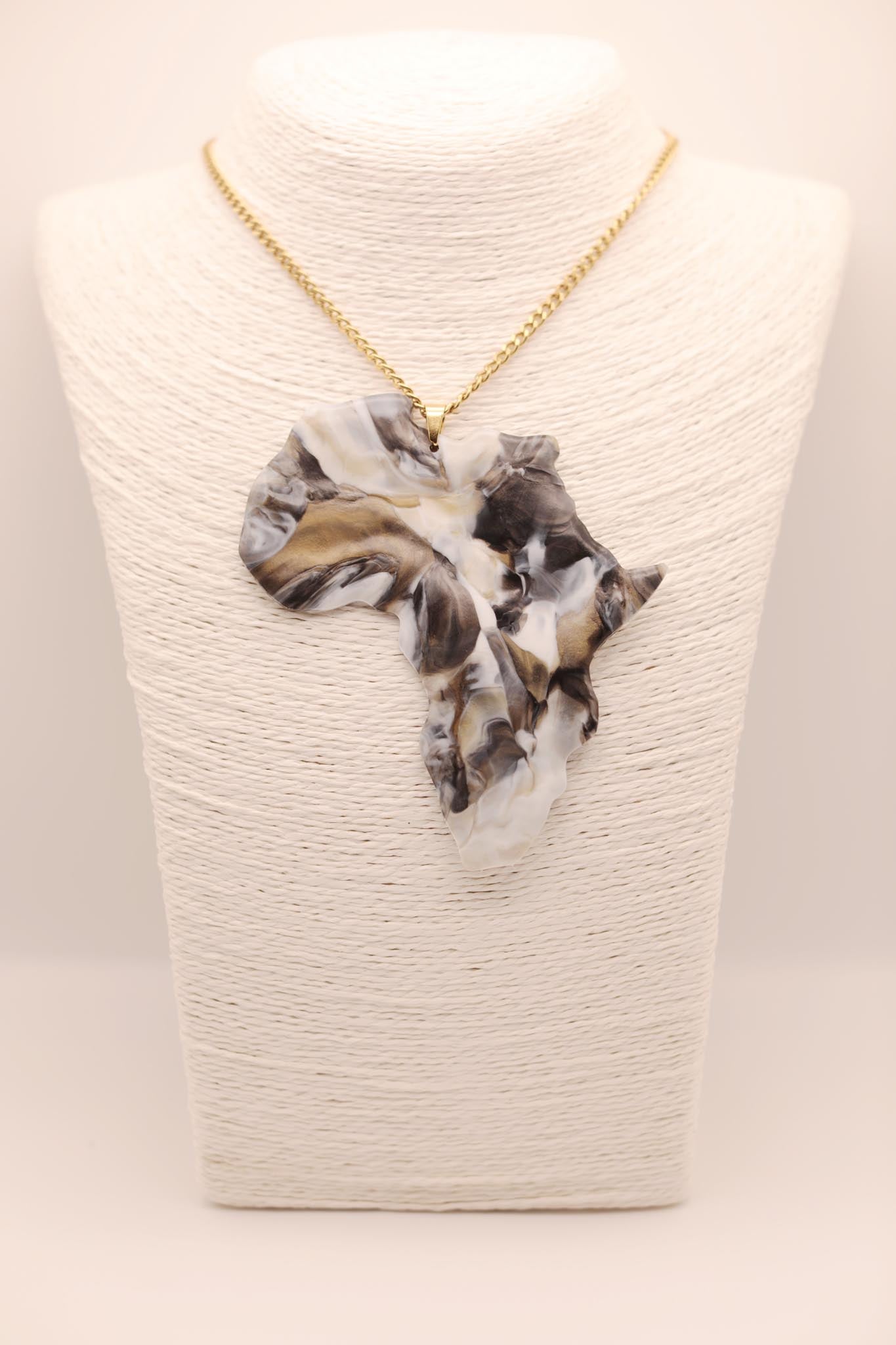 Statement Africa Upcycled Sustainable Chain (Limited Edition)